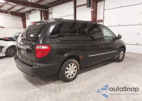 2007 Chrysler Town & Country Touring z USA, uszkodzony, nr VIN 2A4GP54L87R136852